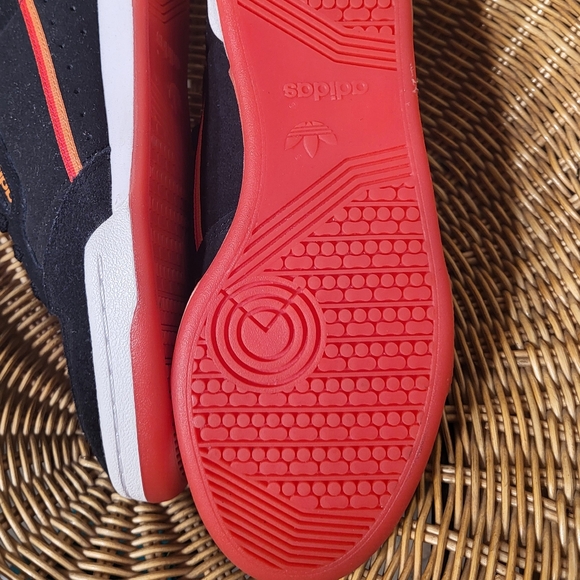 NWOT Adidas EE1478 Continental 80 Black/Orange Mens 9.5 Suede Shoes 789002 - Picture 7 of 13